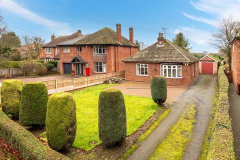 2 bedroom detached bungalow for sale, 44 Lincoln Road, Branston, Lincoln