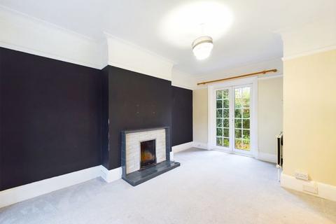 4 bedroom semi-detached house for sale, FOXON LANE, CATERHAM