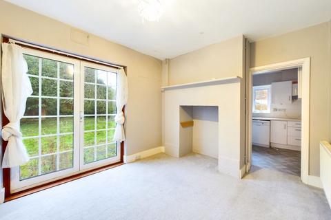 97 Foxon Lane, Caterham, CR3 5SJ