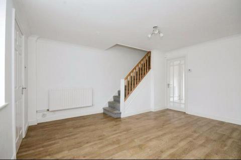 9 Boxted Close, Luton, LU4 9HN