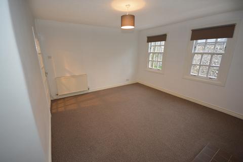 3 bedroom flat to rent, Baker Street, Stirling, Stirlingshire