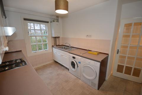 3 bedroom flat to rent, Baker Street, Stirling, Stirlingshire