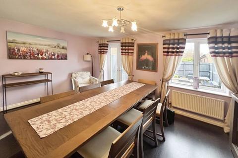 4 bedroom townhouse for sale, Hallbridge Gardens, Bolton