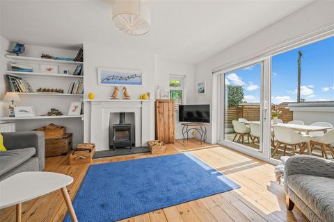 22 Barton Close, Kingsbridge, TQ7 1JU