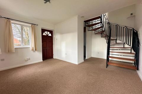 1 bedroom end of terrace house for sale, Falcon Close, Fareham PO16