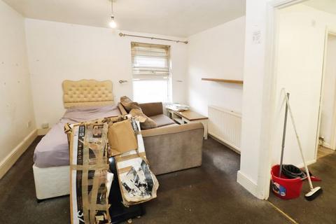 1 bedroom flat for sale, New Street, Brightlingsea, CO7