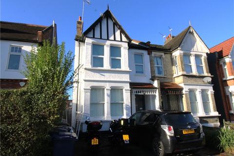 2 bedroom apartment to rent, Cavendish Avenue, London N3