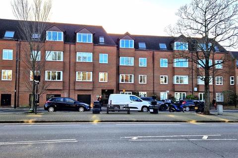 1 bedroom retirement property for sale, Uxbridge Road, Hatch End