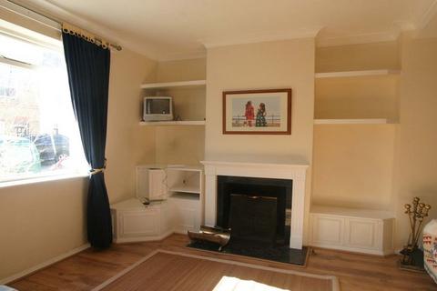 2 bedroom cottage to rent, Duke Street