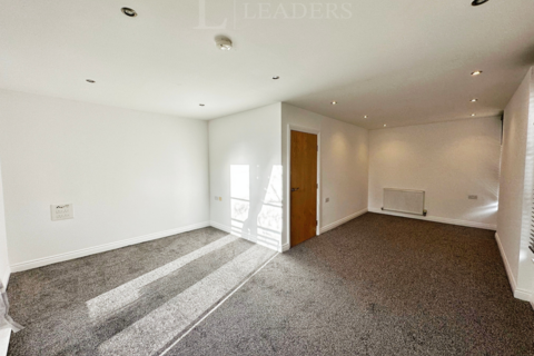 4 bedroom end of terrace house to rent, Helmdon Road, Leicester, LE2