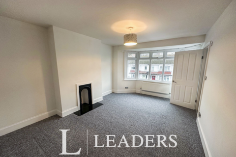 3 bedroom semi-detached house to rent, Hollingdean Terrace, Brighton, BN1