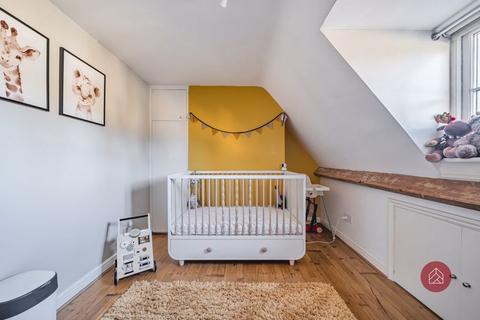 Flat 4, 46 High Street, Woodstock, OX20 1TG