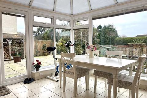 14 North Lane, Nailsea, Bristol, BS48 4BT