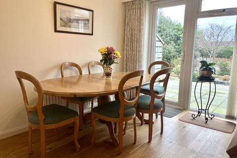 14 North Lane, Nailsea, Bristol, BS48 4BT