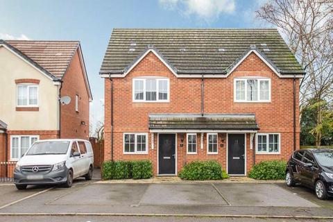 3 bedroom semi-detached house to rent, The Courtyard, Walsall WS9