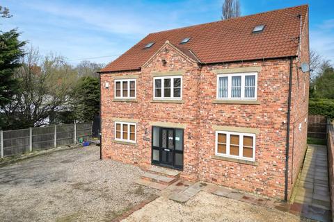 6 bedroom detached house for sale, Field View, Byram WF11