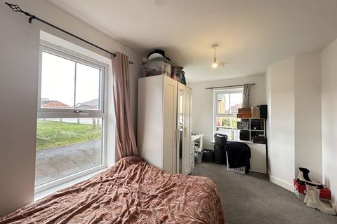 2 bedroom townhouse for sale, The Hawthorns, Pontefract WF8