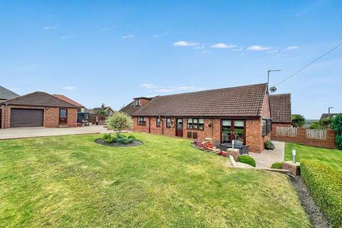 5 bedroom bungalow for sale, Church Lane, Featherstone WF7