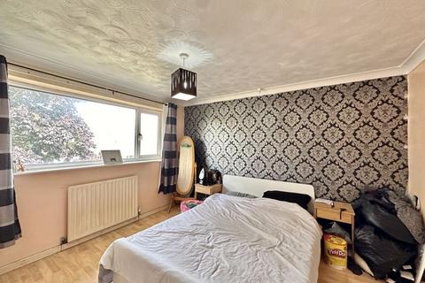 7 Byron Close, Knottingley, WF11 8QG