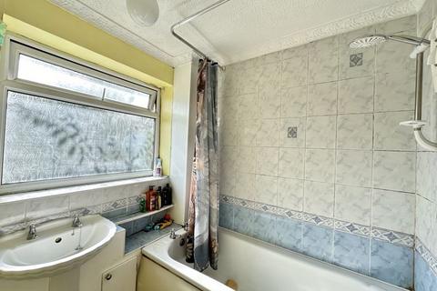 7 Byron Close, Knottingley, WF11 8QG