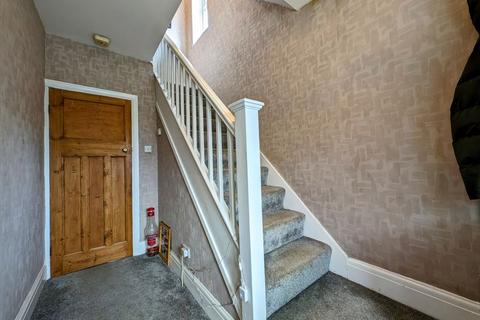 3 bedroom semi-detached house for sale, West View Road, Ilkley LS29