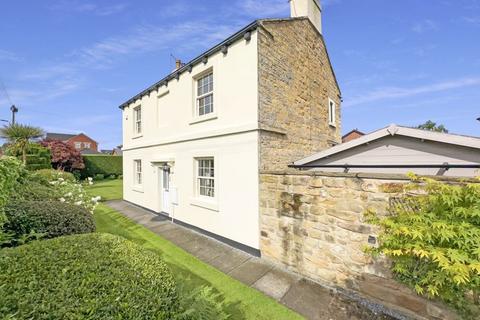 3 bedroom detached house for sale, Rowley Lane, South Elmsall WF9