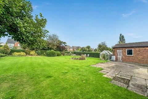 3 bedroom detached bungalow for sale, Rutland Avenue, Pontefract WF8