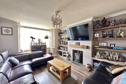 3 bedroom semi-detached house for sale, Baghill Lane, Pontefract WF8