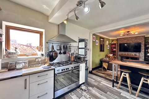 3 bedroom semi-detached house for sale, Baghill Lane, Pontefract WF8