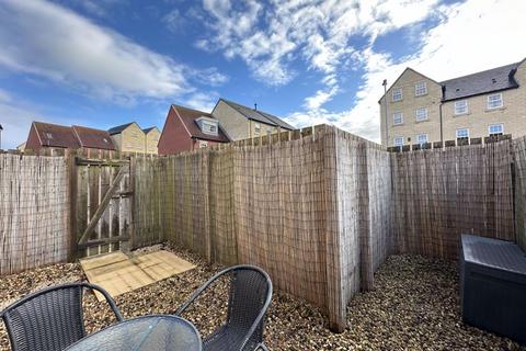 4 Outfield Drive, Ackworth, Pontefract, WF7 7FN