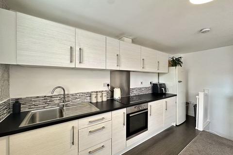 4 Outfield Drive, Ackworth, Pontefract, WF7 7FN