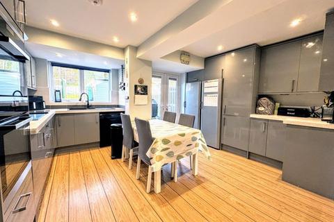 4 bedroom detached house for sale, Heather Rise, Ilkley LS29