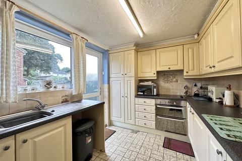 3 bedroom terraced house for sale, Ramsden Close, Brotherton WF11