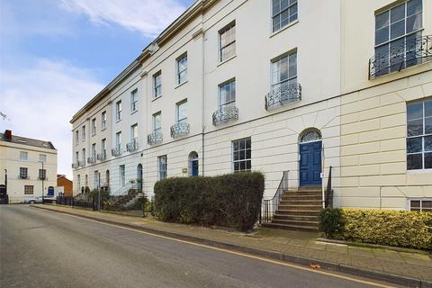 Flat 6, 14 Brunswick Square, Gloucester, GL1 1UG