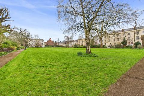 Flat 6, 14 Brunswick Square, Gloucester, GL1 1UG