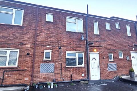 3 bedroom maisonette to rent, Rookery Lane, Walsall WS9