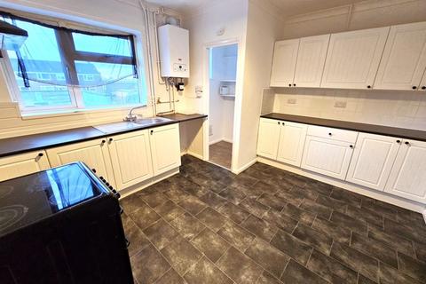 3 bedroom maisonette to rent, Rookery Lane, Walsall WS9