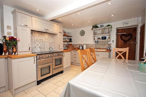 2 bedroom semi-detached house for sale, Llanrug, Caernarfon, Gwynedd, LL55