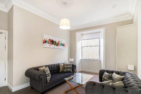 3 bedroom flat to rent, Henderson Row, Edinburgh, EH3