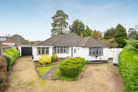 4 bedroom detached bungalow for sale, Ferrard Close, Ascot