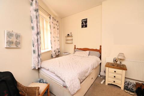 1 bedroom in a house share to rent, Portlands, Fairfield Avenue, Leeds, West Yorkshire, LS13