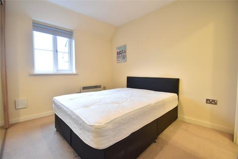 2 bedroom apartment to rent, Eaton Avenue, Burnham, Berkshire, SL1