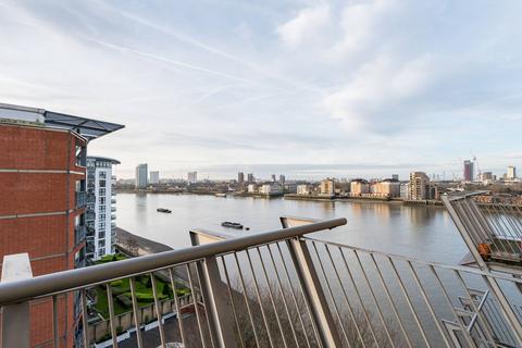 2 bedroom flat for sale, Hutchings Street, Isle Of Dogs, London, E14