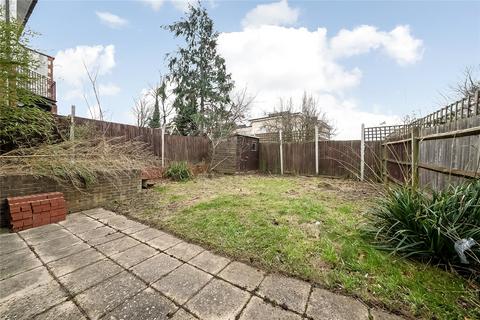 3 bedroom end of terrace house for sale, Rossiter Close, London, SE19