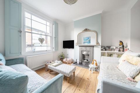 14 Dedworth Road, Windsor, SL4 5AY