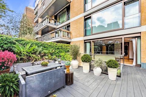 3 bedroom apartment for sale, Vicarage Gate, London W8