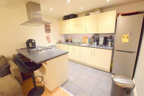 2 bedroom flat to rent, Franklin House, Aberfeldy Street, Poplar