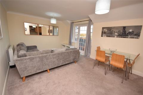 2 bedroom apartment to rent, Flat 10, Shiredene, Shire Oak Road, Leeds