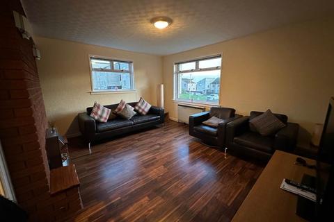 2 bedroom maisonette to rent, 18 Dochart Terrace, ,