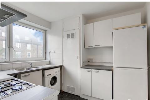 3 bedroom flat to rent, Peckham Park Road, London SE15